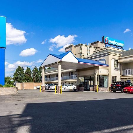 Motel 6 Elizabeth Nj Newark Liberty Intl Airport Exterior foto