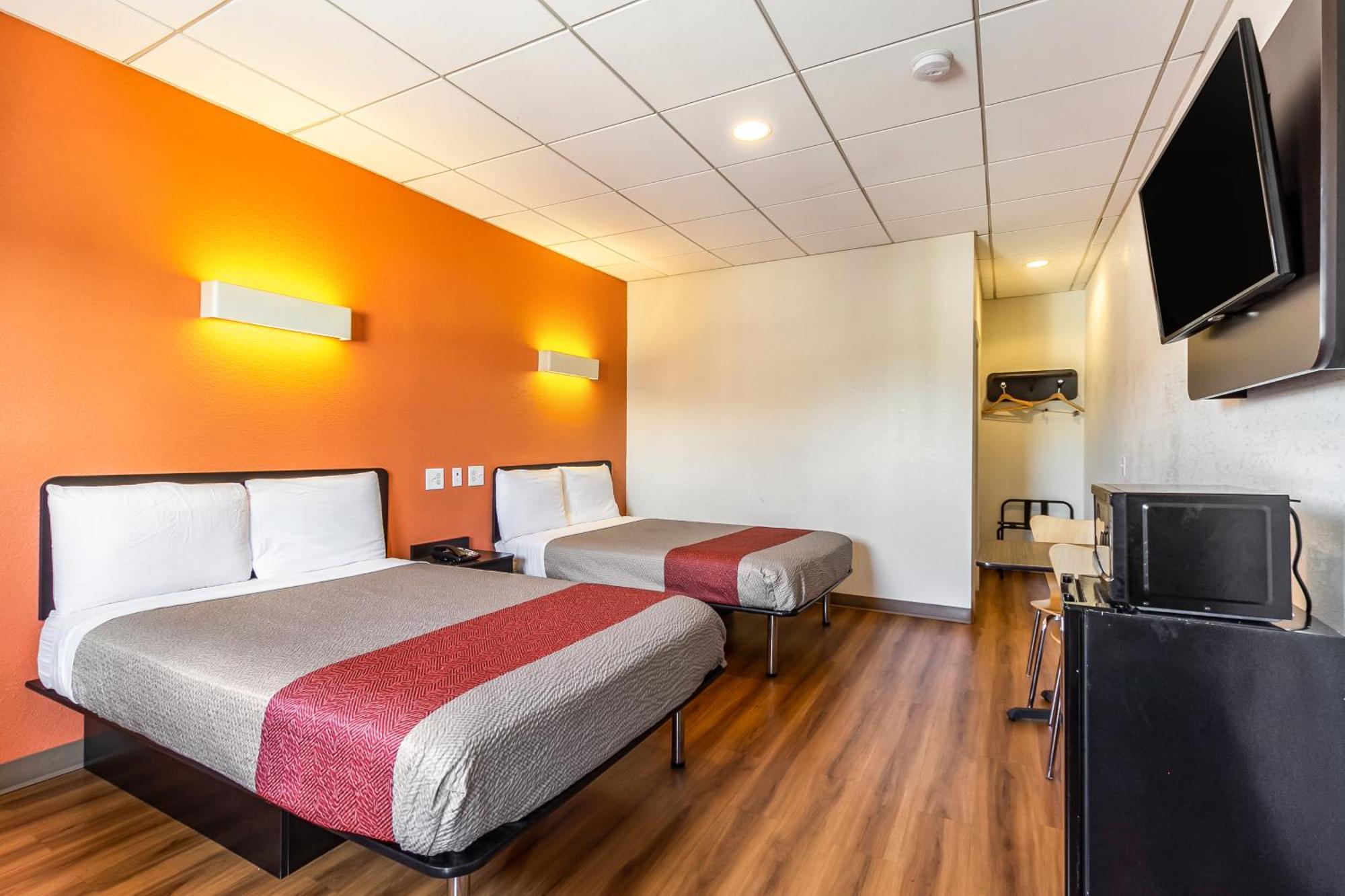 Motel 6 Elizabeth Nj Newark Liberty Intl Airport Exterior foto